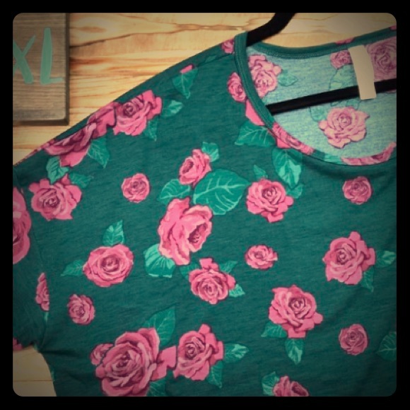 Lularoe XL IRMA Top Green Wine Roses NWT - Picture 1 of 3